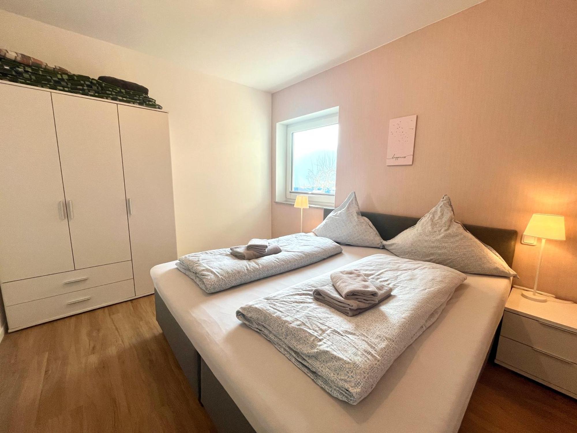 Ferienwohnung Sonnenterrasse, 1-4 Personen, 2 Schlafzimmer, Grosse Terrasse Mueden Exterior photo